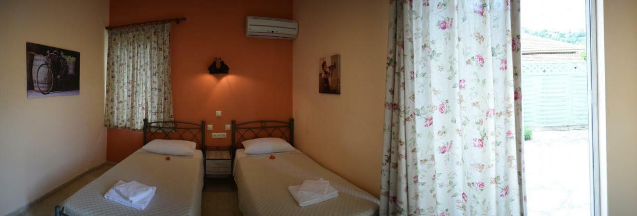 Stamoulis Apartments Agia Efimia Cameră foto